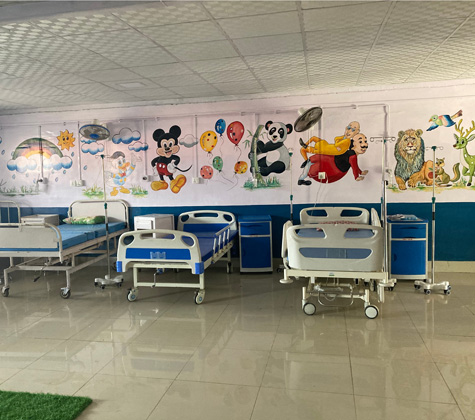 Slider Image: बालरोग वार्ड NICU /PICU सेवा संगै अस्पतालमा ब्यबस्थित बालरोग वार्ड स्थापना गरिएको छ ।